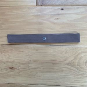 Lululemon cardio cross training headband- purple/pink